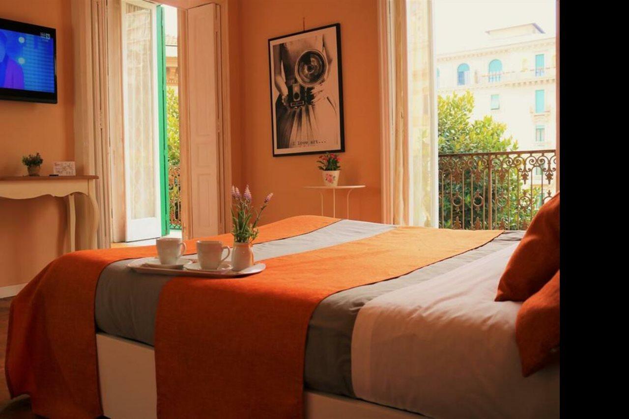 Amedeo Square Bed & Breakfast Napoli Exterior foto